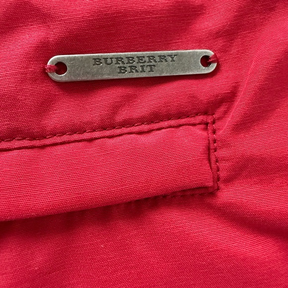 NWT Burberry Brit Red Flat Front Men's Shorts Size M - Picture 9 of 11